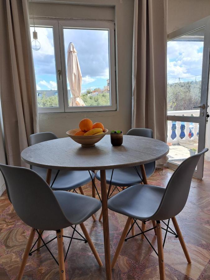 Garden Rooms Pirgos Psilonerou ภายนอก รูปภาพ